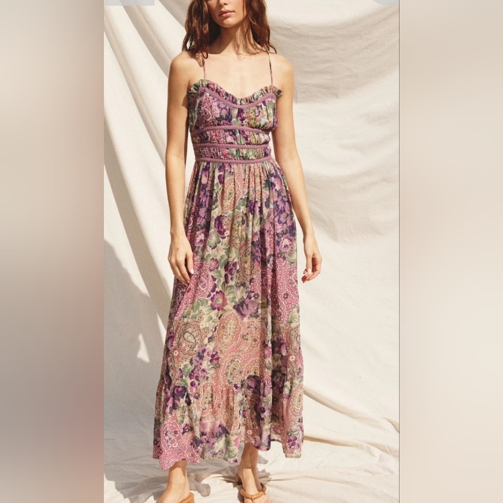 NWT DRESS FORUM  Bohemian Floral Maxi Dress in Purple and Pink